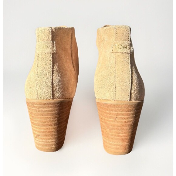 TOMS 300615 Beige Suede 2-Eye Laced Cap Toe Wedge Booties – Women’s Size 8 - Picture 4 of 9